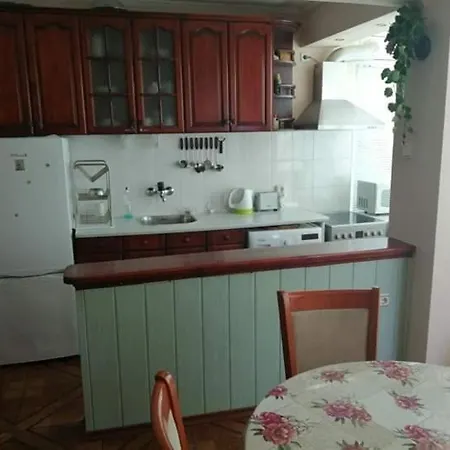 Апартамент Лимехтур *